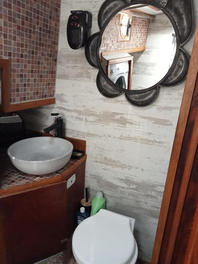 Bateau De Pirates Hotel Gruissan Eksteriør billede