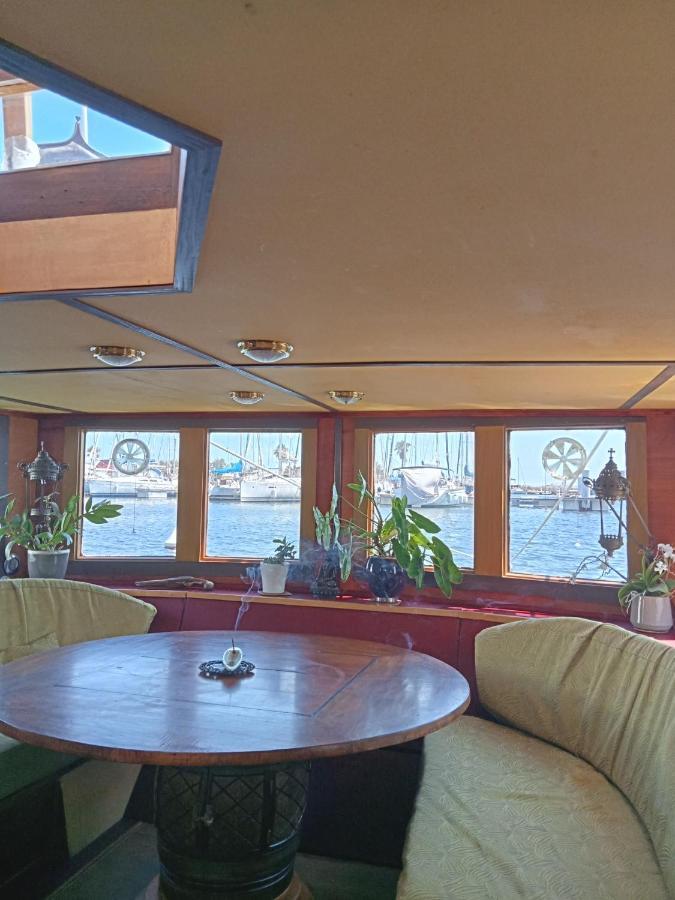 Bateau De Pirates Hotel Gruissan Eksteriør billede