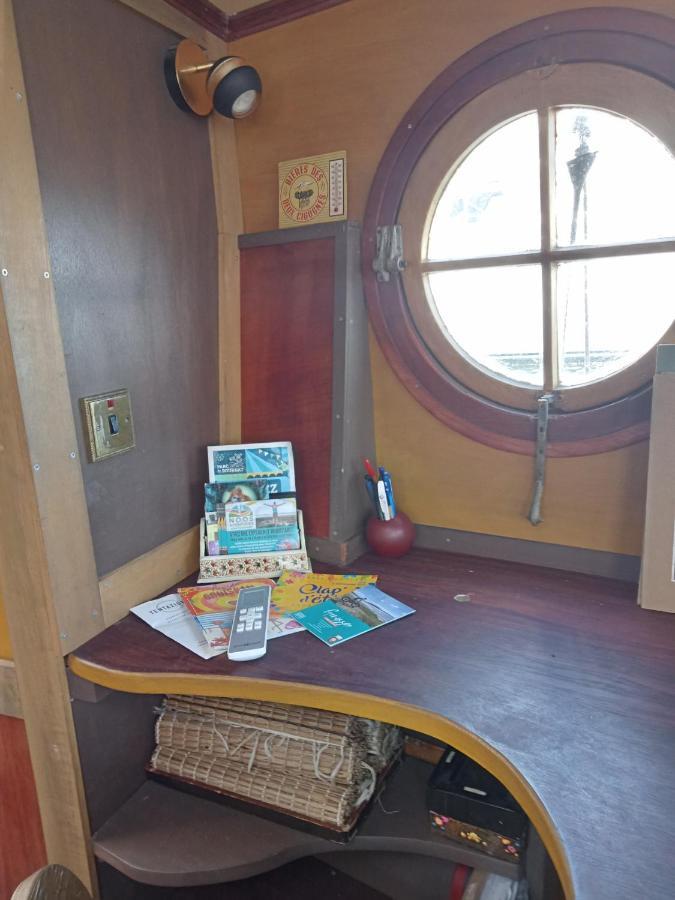 Bateau De Pirates Hotel Gruissan Eksteriør billede