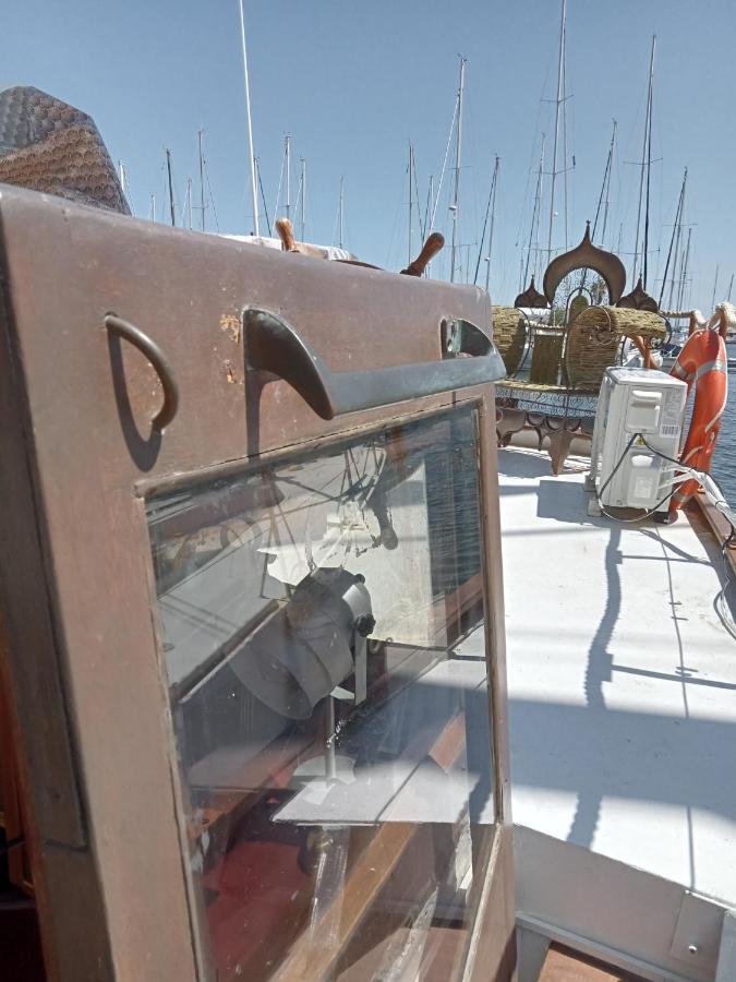 Bateau De Pirates Hotel Gruissan Eksteriør billede