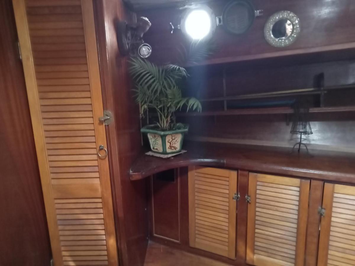 Bateau De Pirates Hotel Gruissan Eksteriør billede