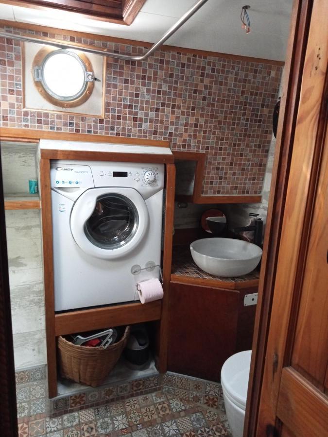 Bateau De Pirates Hotel Gruissan Eksteriør billede