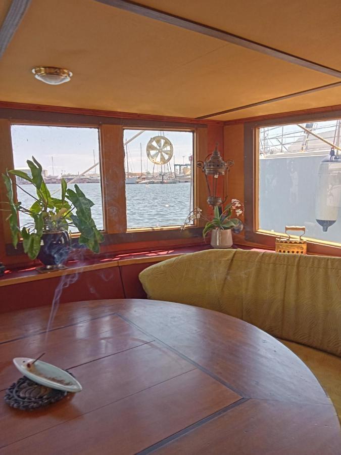 Bateau De Pirates Hotel Gruissan Eksteriør billede